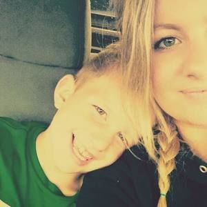 Meet your Posher, Roselynn